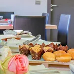 Boutique Bramante & Hotel Urbania