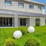 Boutique Bramante & 4*