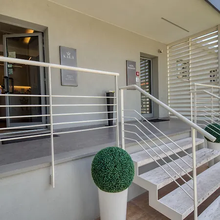 Ξενοδοχείο Boutique Bramante & 4*
