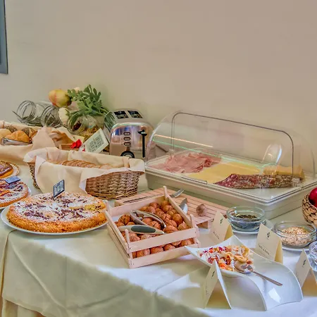 Boutique Bramante & Urbania