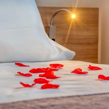 Hotel Boutique Bramante & Urbania