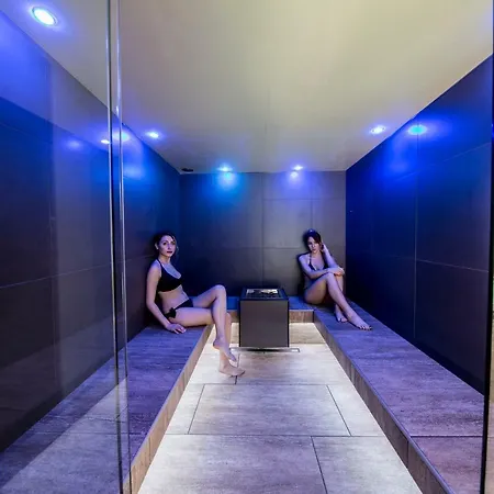 Boutique Bramante & Hotel 4*