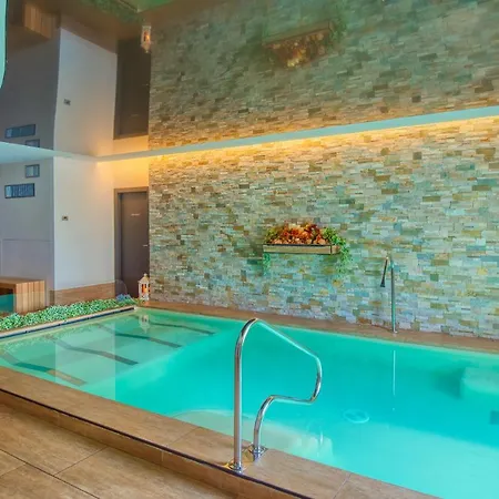 Hotel Boutique Bramante & 4*