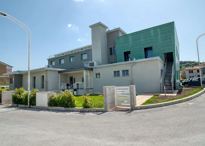 Hotel Boutique Bramante & 4*