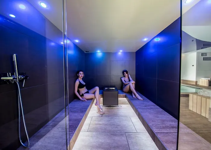 Boutique Bramante & Hotel 4*